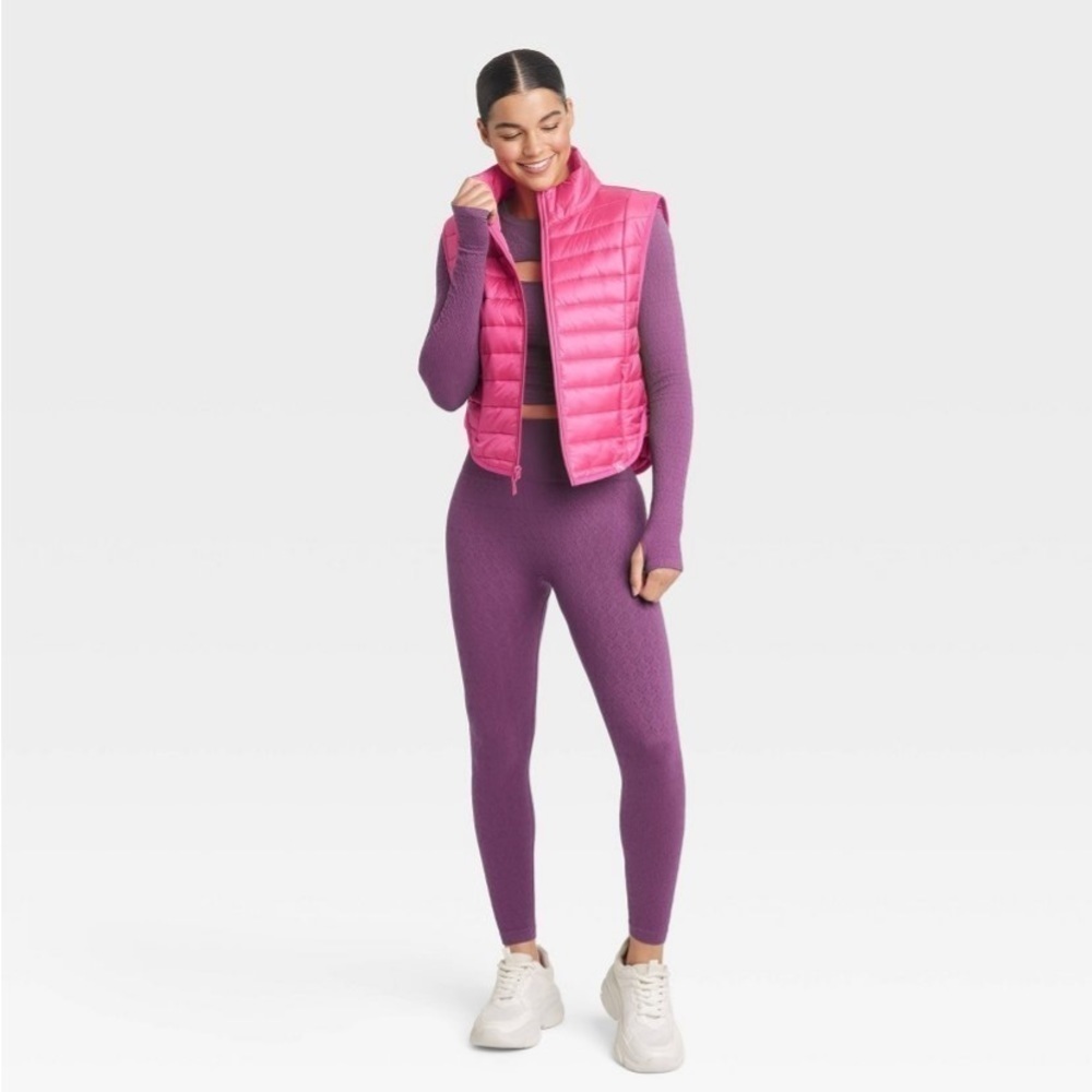 Women's Quilted Puffer Vest - JoyLab™
Pink M new